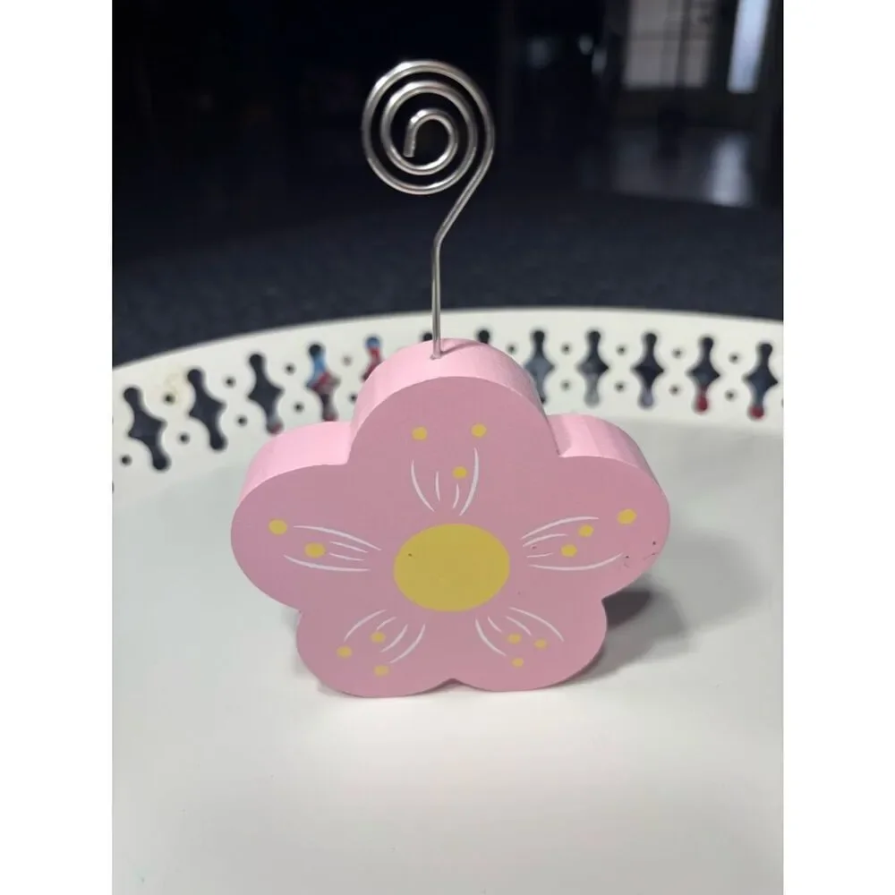 2 New Pink Flower Photo Holders with Yellow Centers